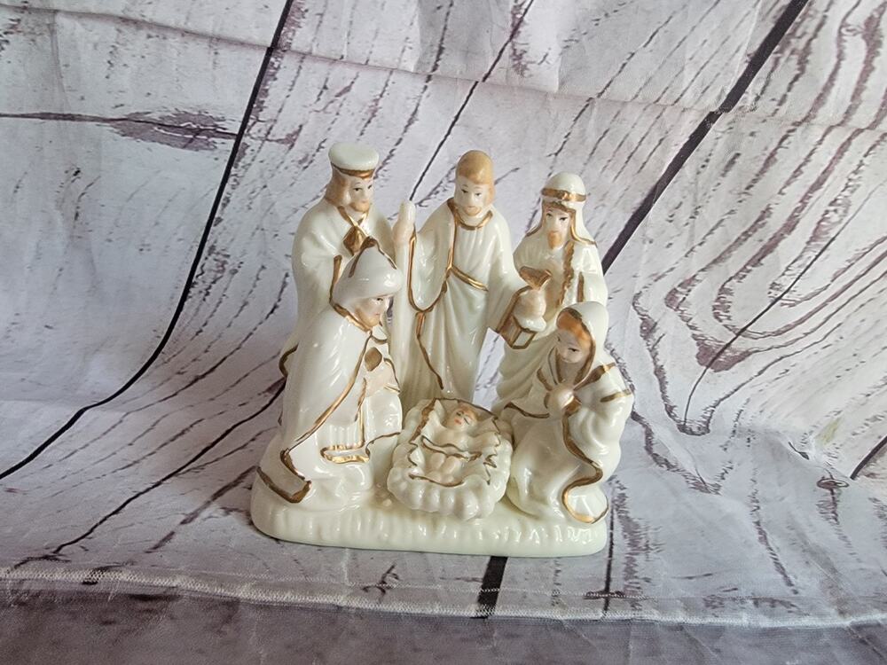 International Bazaar White With Gold Trim One-Piece Christmas Nativity Set
